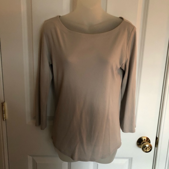 Nice beige cotton top. - Picture 3 of 6